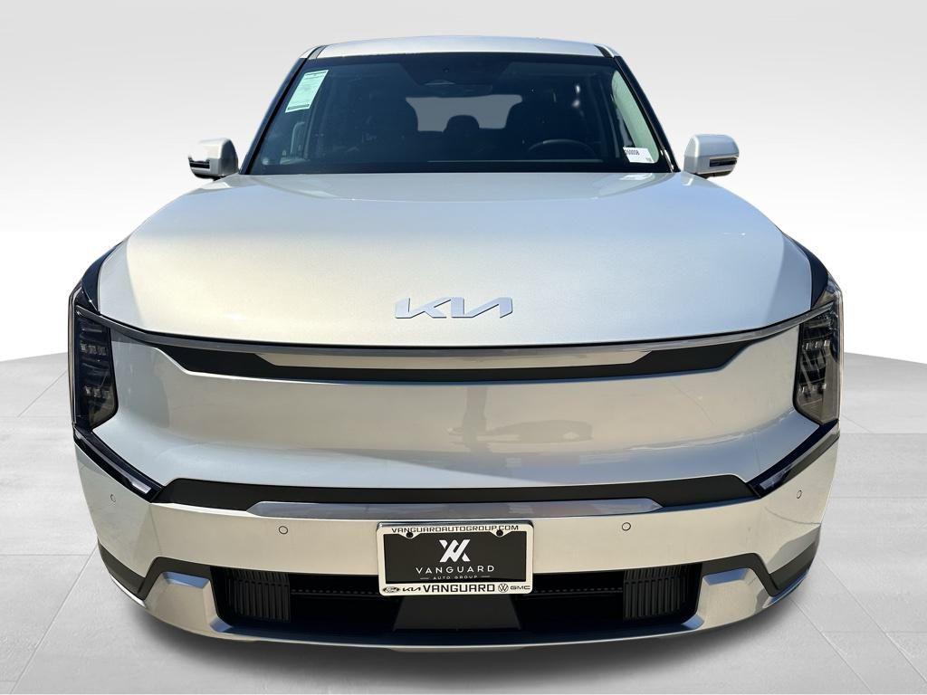 new 2026 Kia EV9 car, priced at $47,249