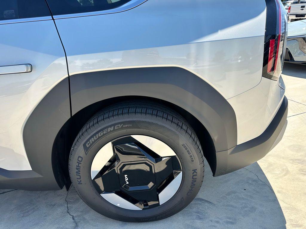 new 2026 Kia EV9 car, priced at $47,249