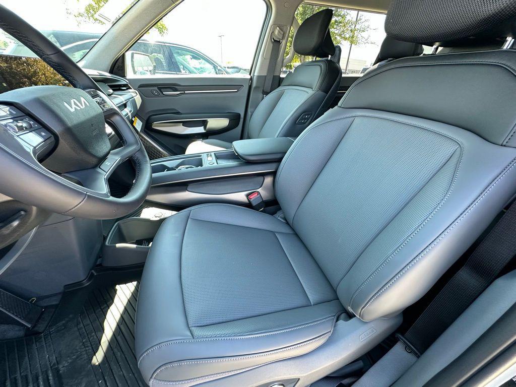 new 2026 Kia EV9 car, priced at $47,249