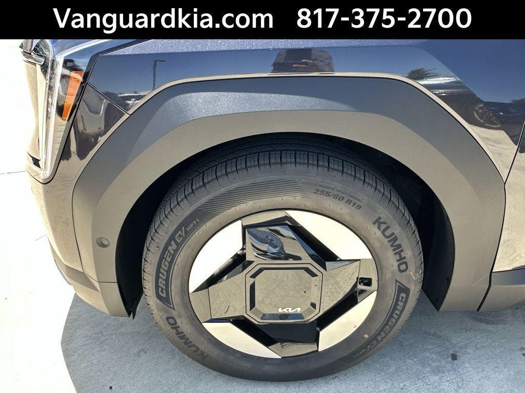 new 2026 Kia EV9 car, priced at $57,101