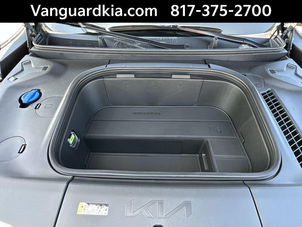 new 2026 Kia EV9 car, priced at $57,101