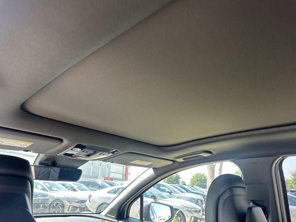 new 2025 Kia Sportage car, priced at $35,215