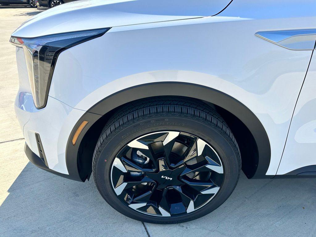 new 2026 Kia Sorento car, priced at $38,644