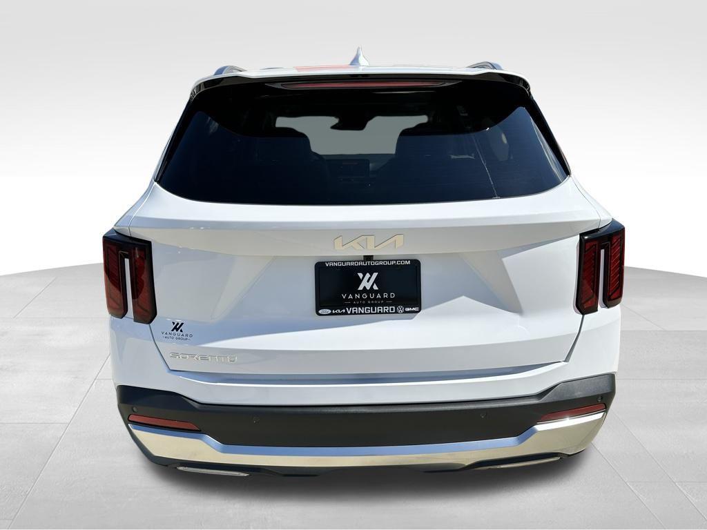 new 2026 Kia Sorento car, priced at $38,644