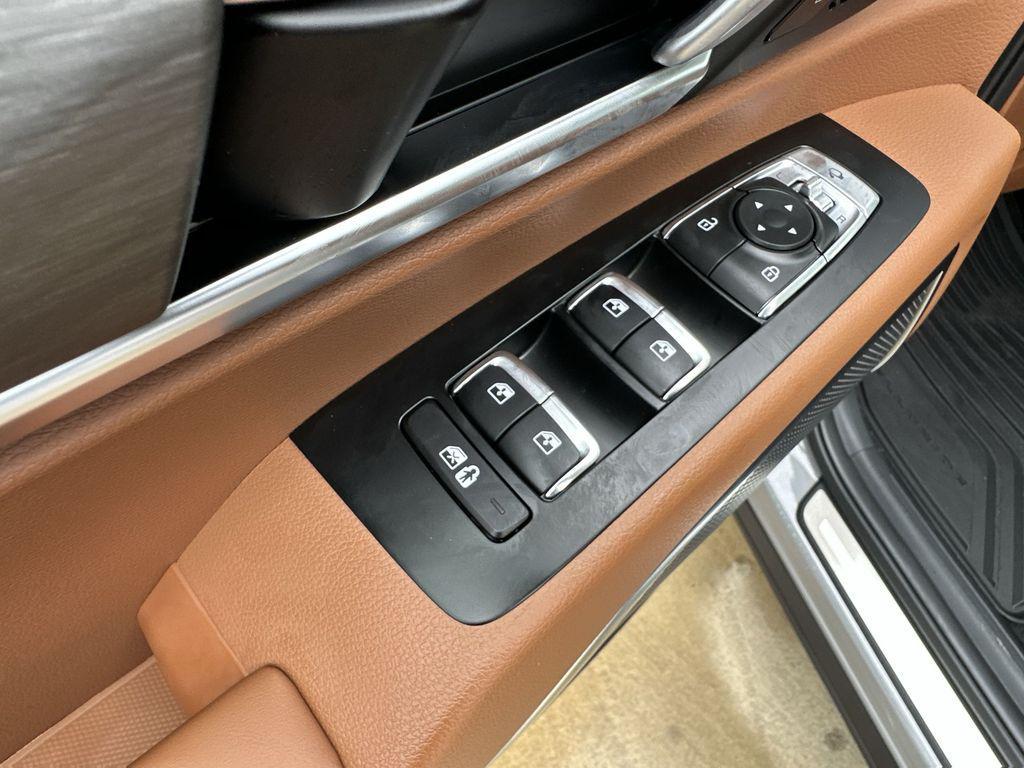 new 2025 Kia Telluride car, priced at $52,043