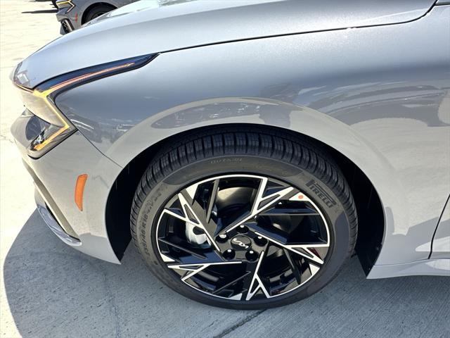 new 2025 Kia K5 car, priced at $29,714