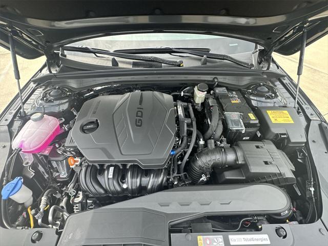 new 2025 Kia K5 car, priced at $33,414