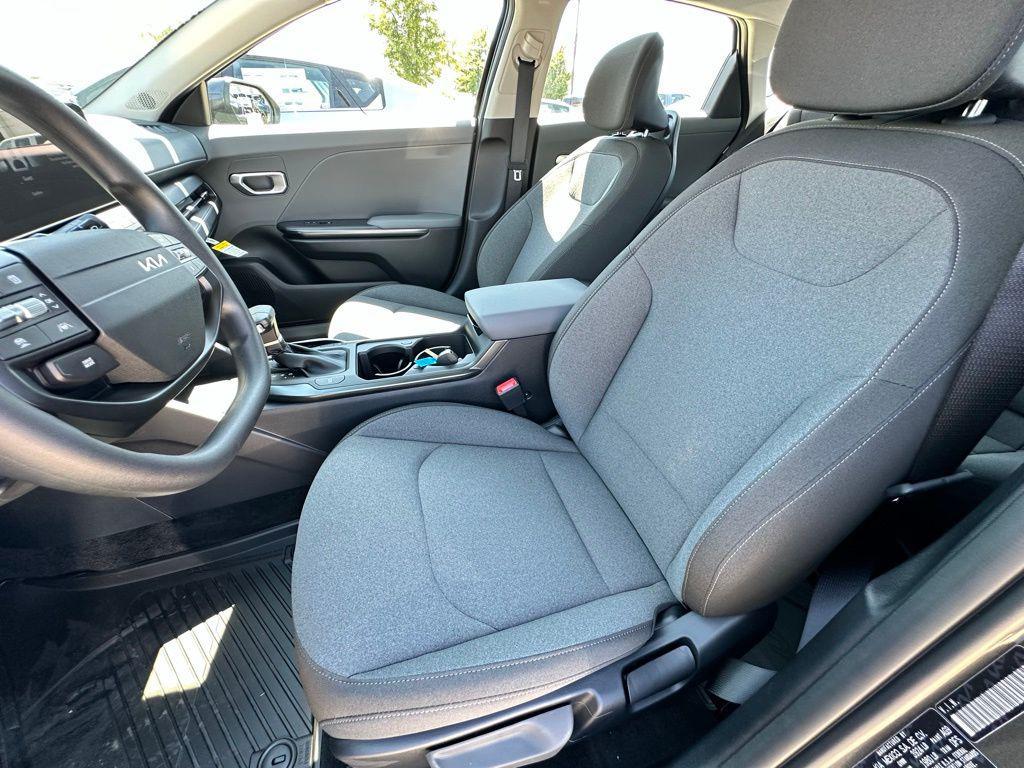 new 2025 Kia K4 car, priced at $22,898