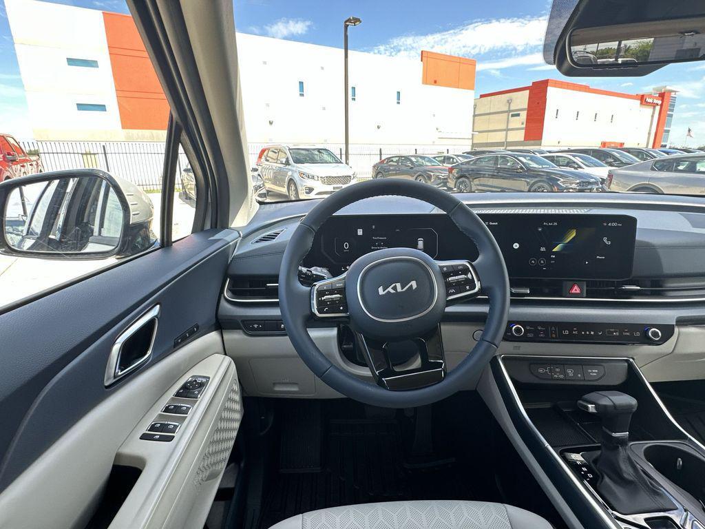 new 2026 Kia Carnival car, priced at $45,226