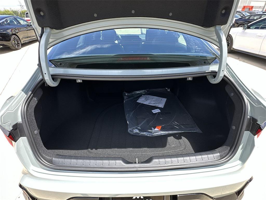 new 2025 Kia K4 car, priced at $24,047