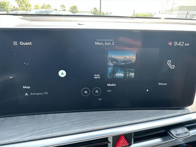new 2025 Kia Sorento car, priced at $43,684