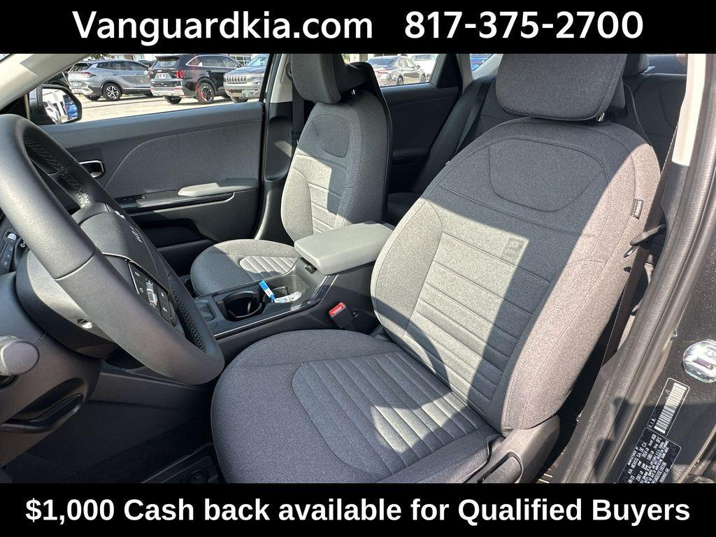new 2025 Kia K4 car, priced at $23,158