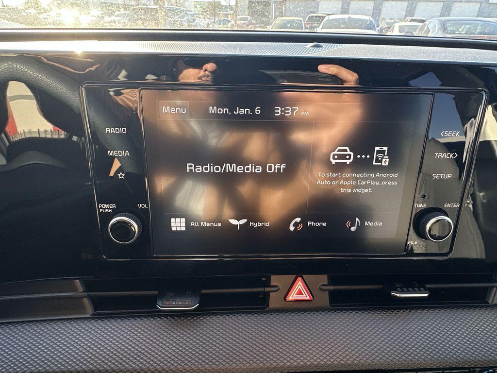 new 2025 Kia Sportage Hybrid car, priced at $27,258