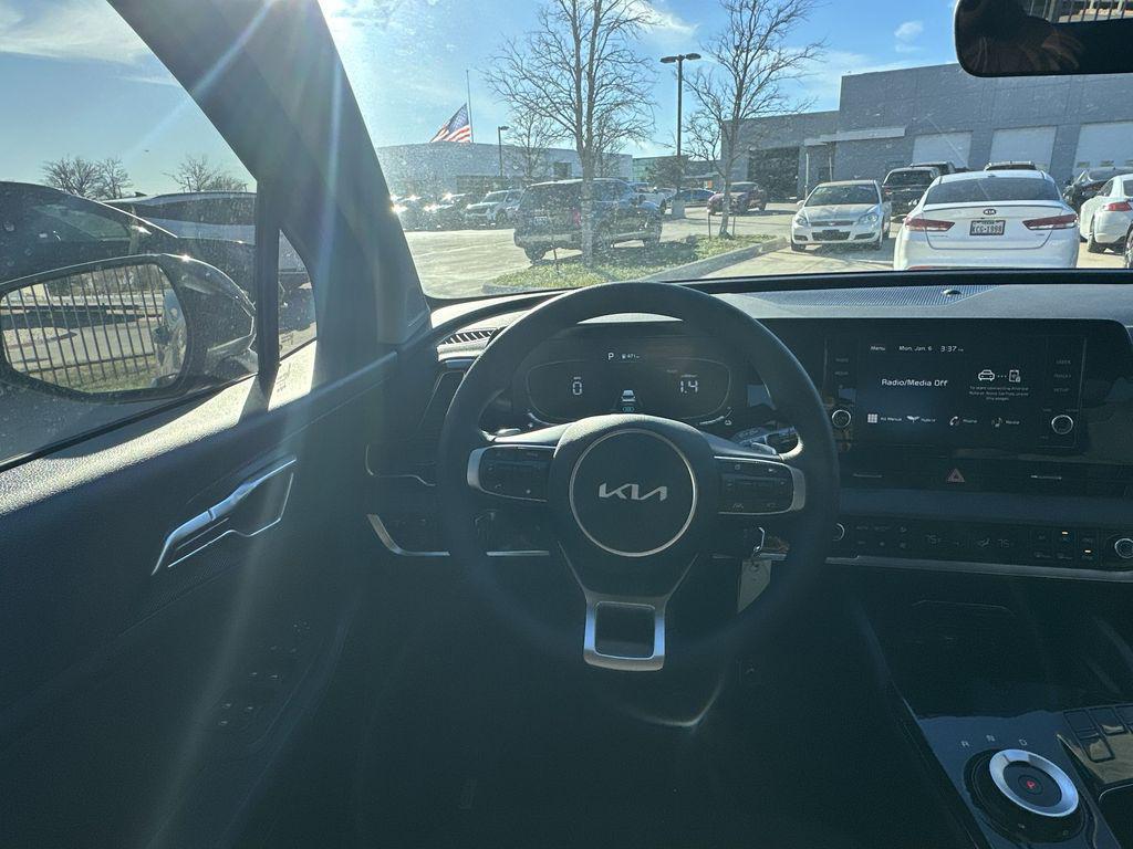 new 2025 Kia Sportage Hybrid car, priced at $27,258
