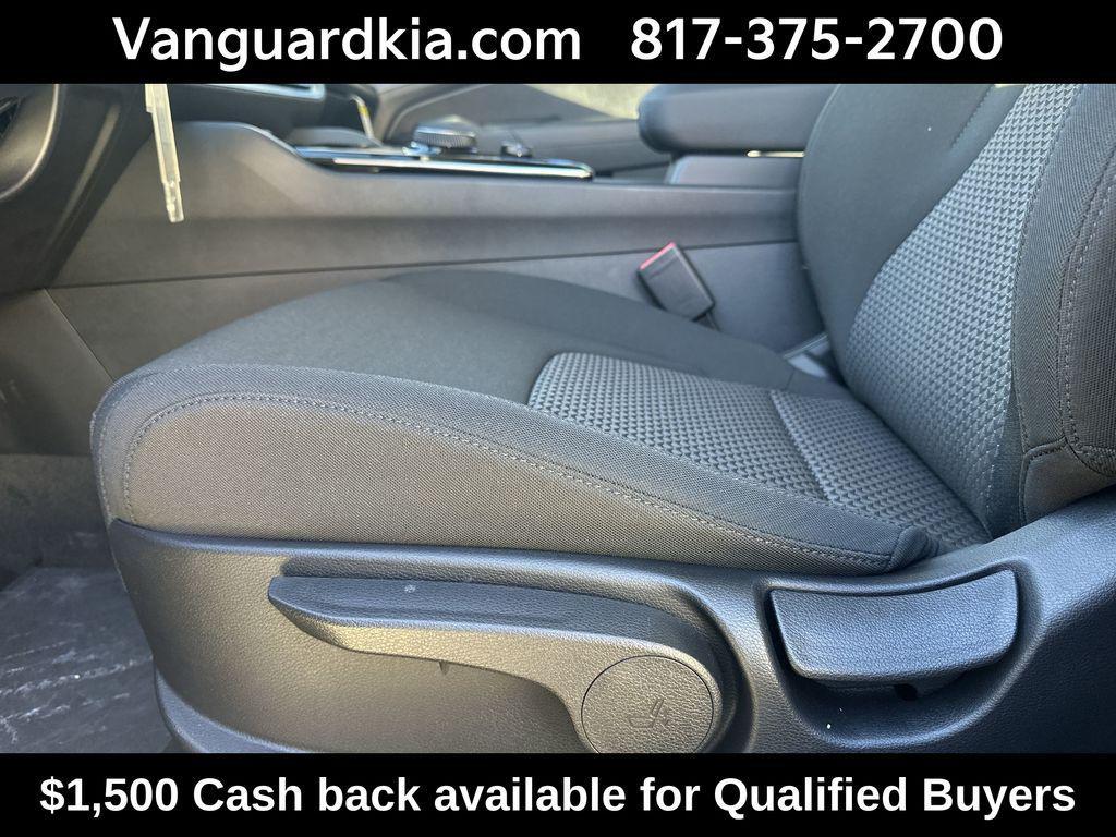 new 2025 Kia Sportage Hybrid car, priced at $27,508