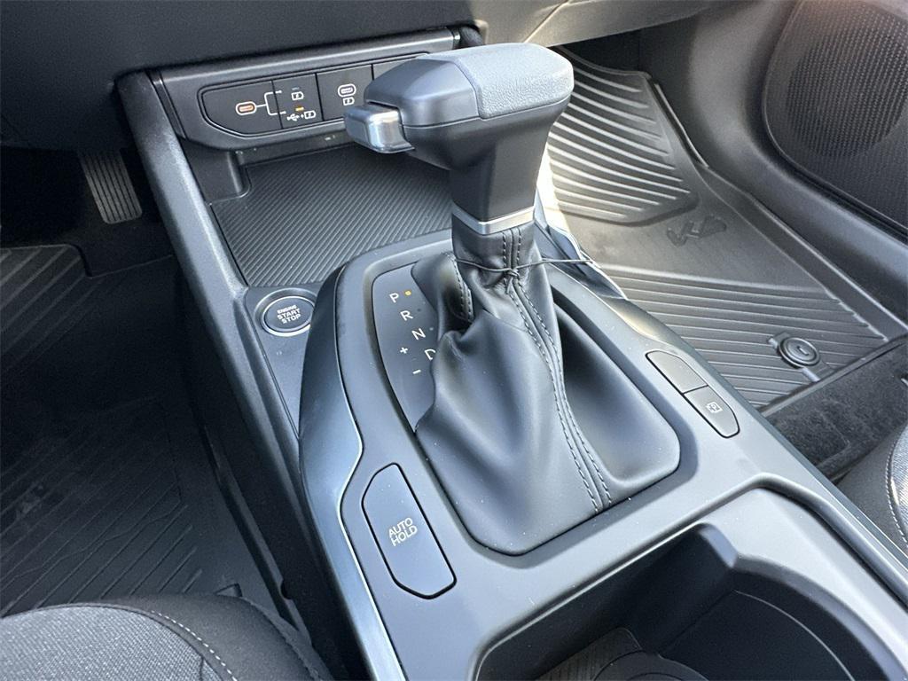 new 2025 Kia K4 car, priced at $22,457