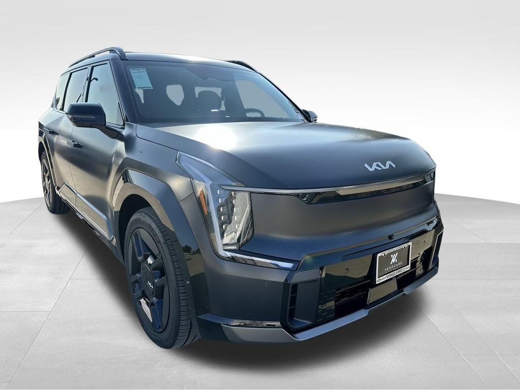 new 2026 Kia EV9 car, priced at $61,755
