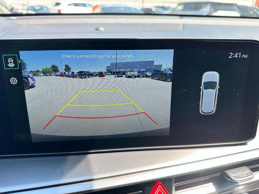 new 2026 Kia Sorento car, priced at $33,475