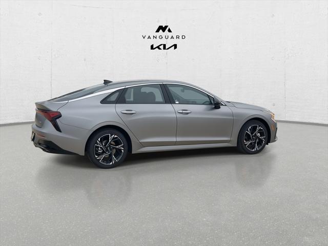 new 2025 Kia K5 car, priced at $29,913