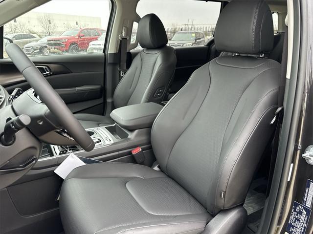 new 2025 Kia Carnival car, priced at $51,926