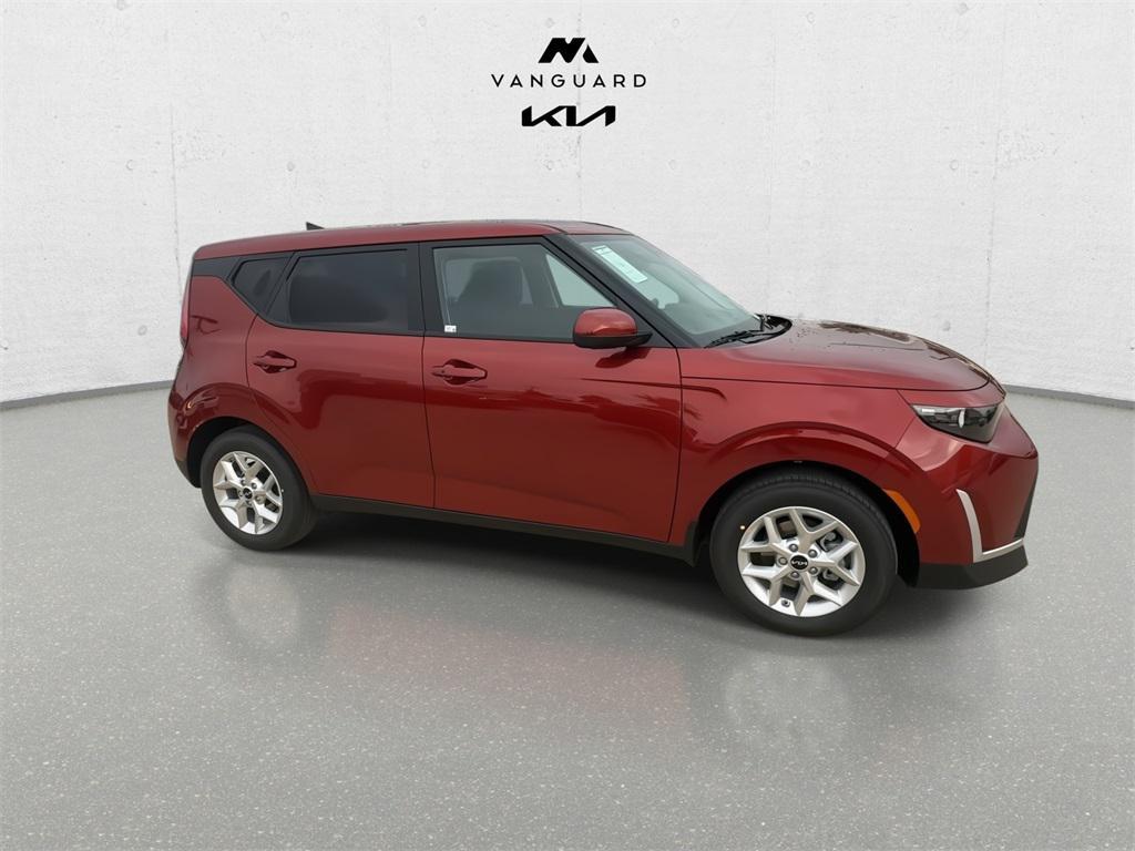 new 2025 Kia Soul car, priced at $22,960