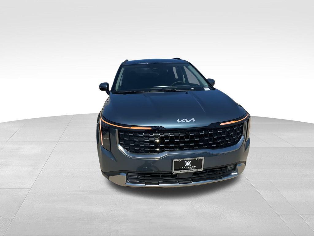 new 2026 Kia Carnival Hybrid car, priced at $47,007