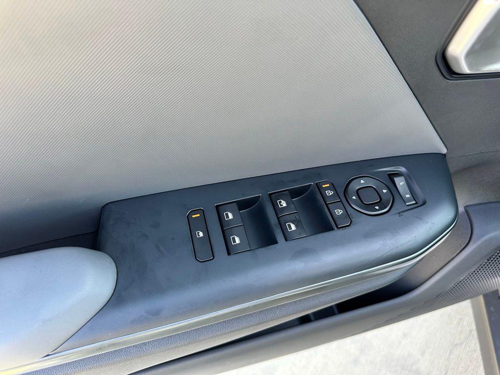 new 2025 Kia K4 car, priced at $22,337