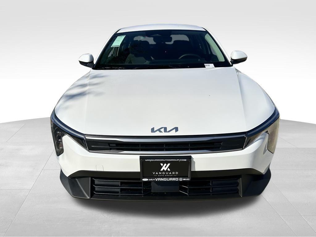 new 2025 Kia K4 car, priced at $22,337