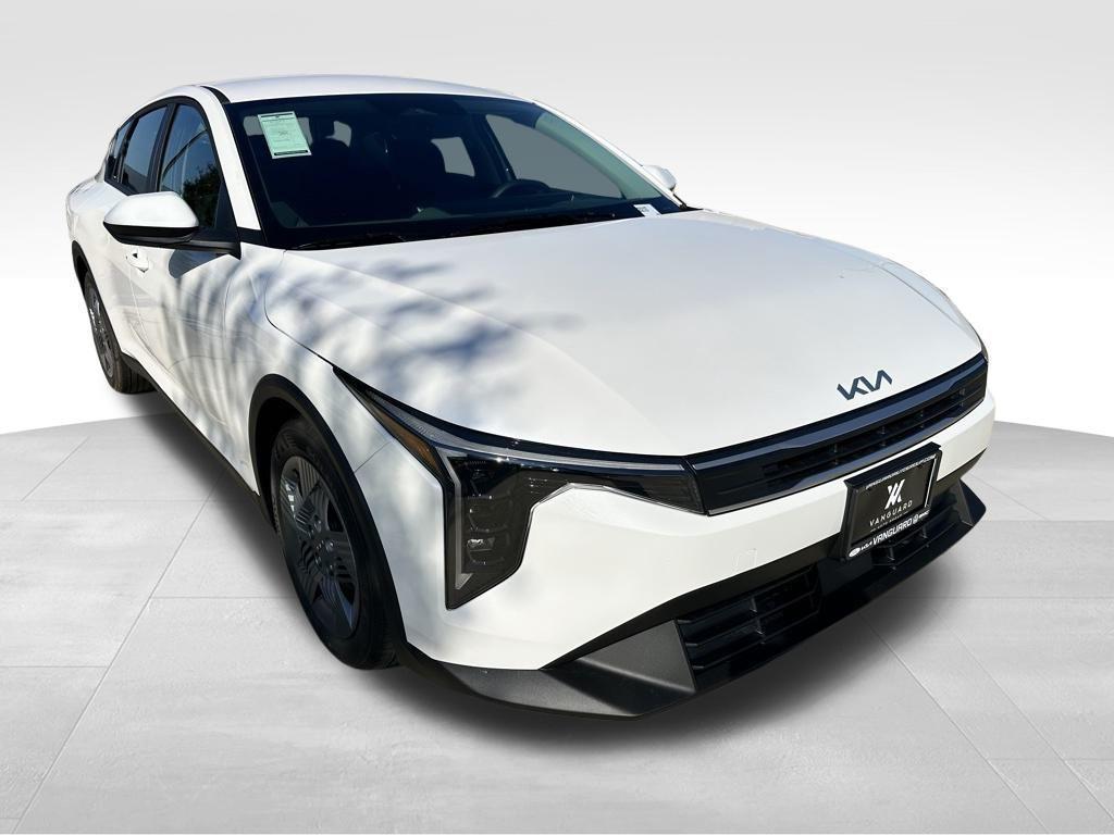 new 2025 Kia K4 car, priced at $22,337