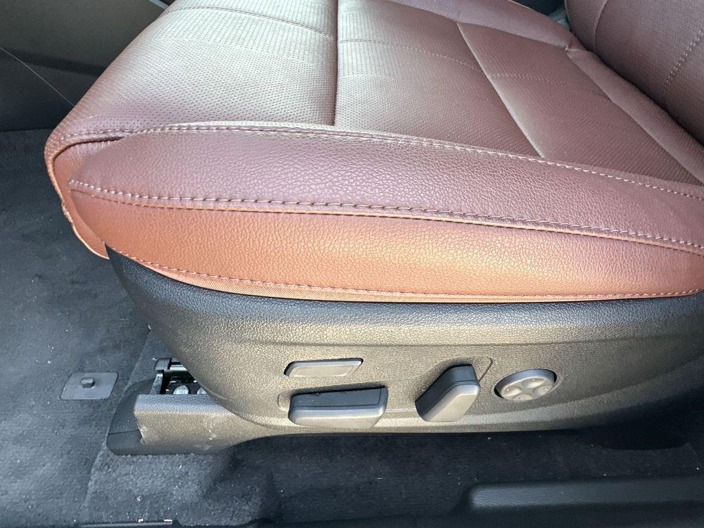 new 2025 Kia Telluride car, priced at $46,594