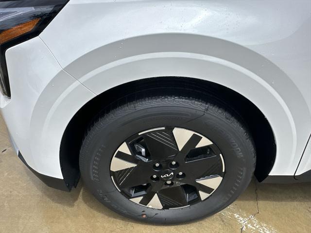 new 2026 Kia Carnival Hybrid car, priced at $41,458