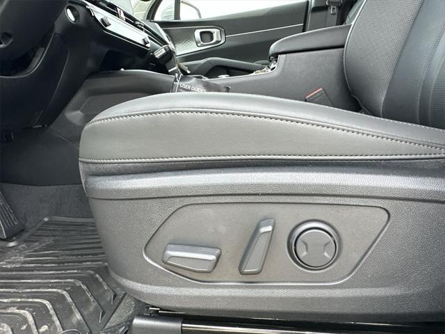 new 2025 Kia Sorento car, priced at $36,745