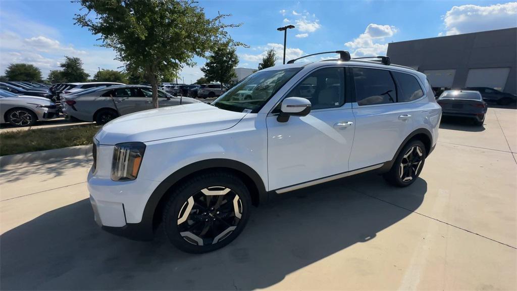 new 2025 Kia Telluride car, priced at $40,685