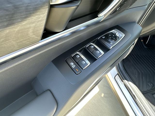 new 2025 Kia Telluride car, priced at $51,136