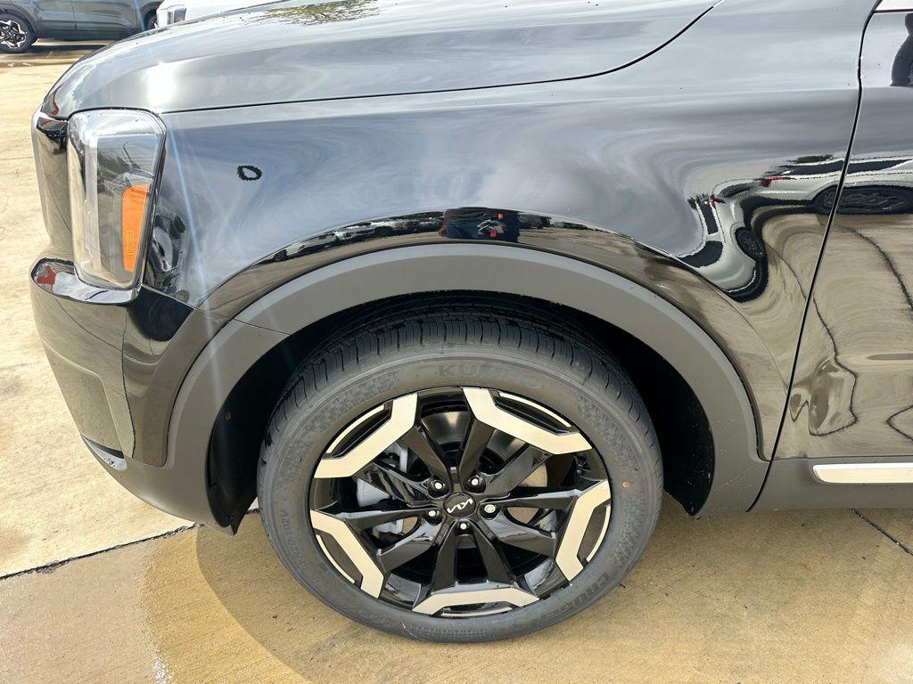 new 2025 Kia Telluride car, priced at $39,570