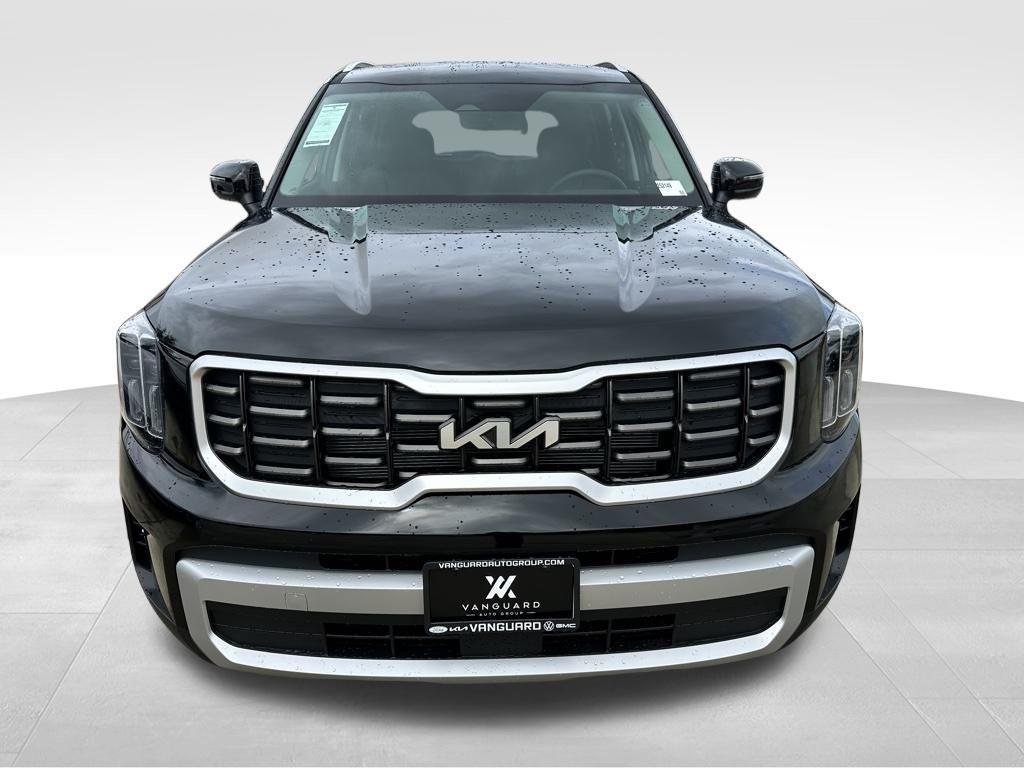new 2025 Kia Telluride car, priced at $39,570
