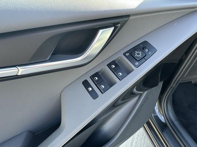 new 2025 Kia Niro car, priced at $29,439