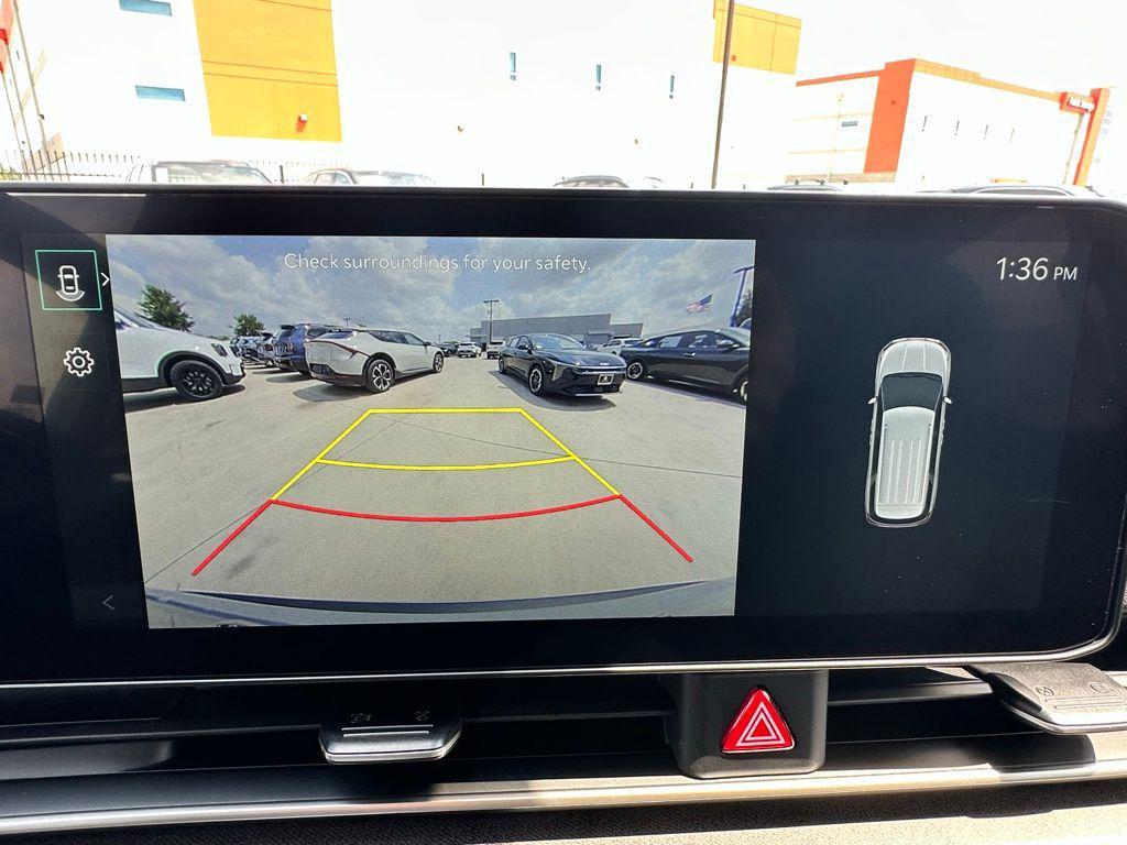 new 2026 Kia Carnival Hybrid car, priced at $42,921