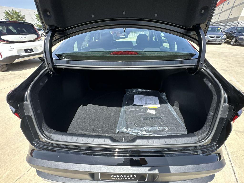 new 2025 Kia K4 car, priced at $21,938