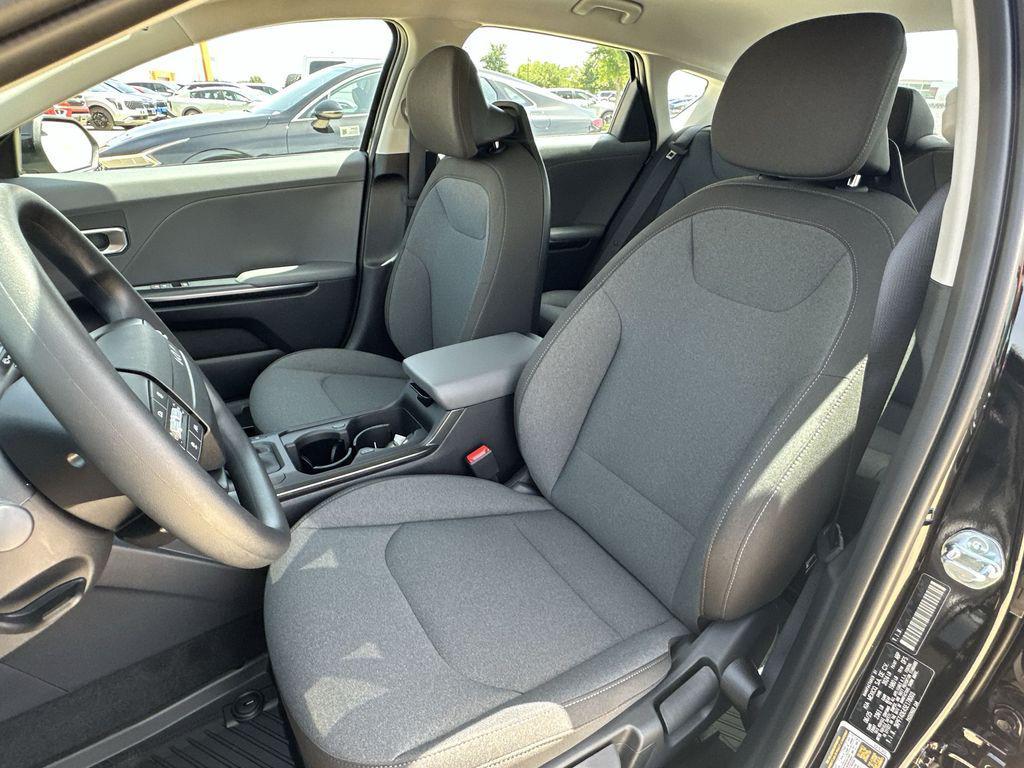 new 2025 Kia K4 car, priced at $21,938