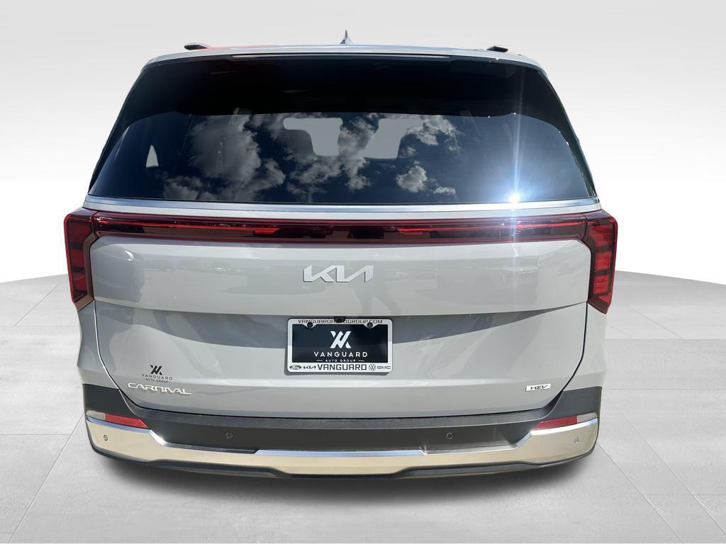 new 2026 Kia Carnival Hybrid car, priced at $47,112