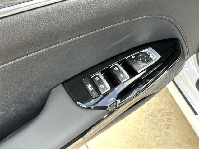 new 2025 Kia K5 car, priced at $33,884