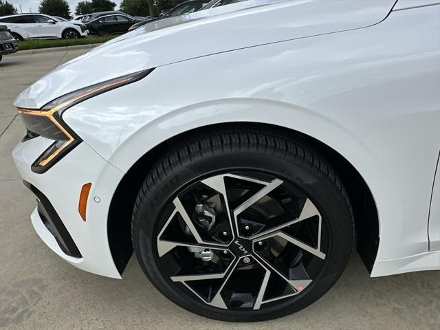 new 2025 Kia K5 car, priced at $33,884