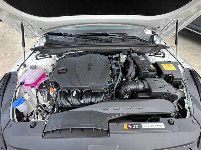 new 2025 Kia K5 car, priced at $33,884