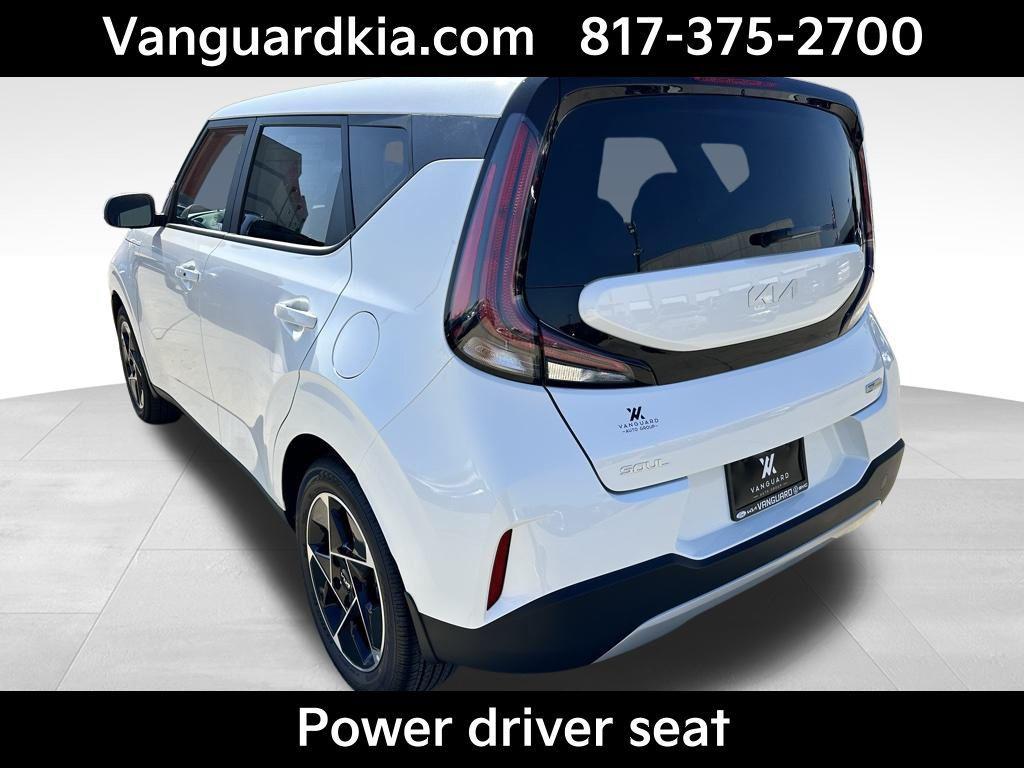 new 2025 Kia Soul car, priced at $25,329