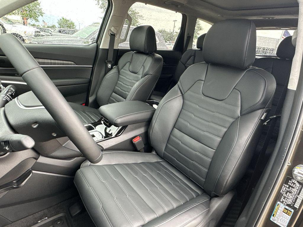 new 2025 Kia Telluride car, priced at $48,365