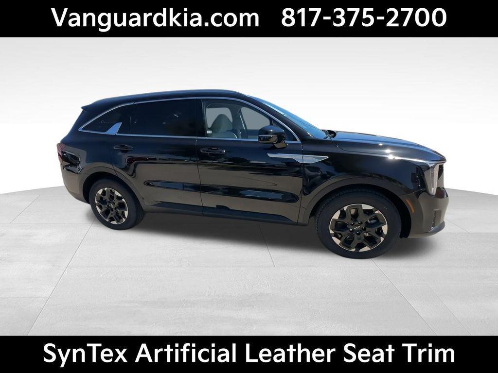 new 2025 Kia Sorento car, priced at $32,414
