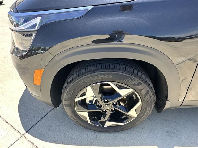 new 2025 Kia Seltos car, priced at $24,704