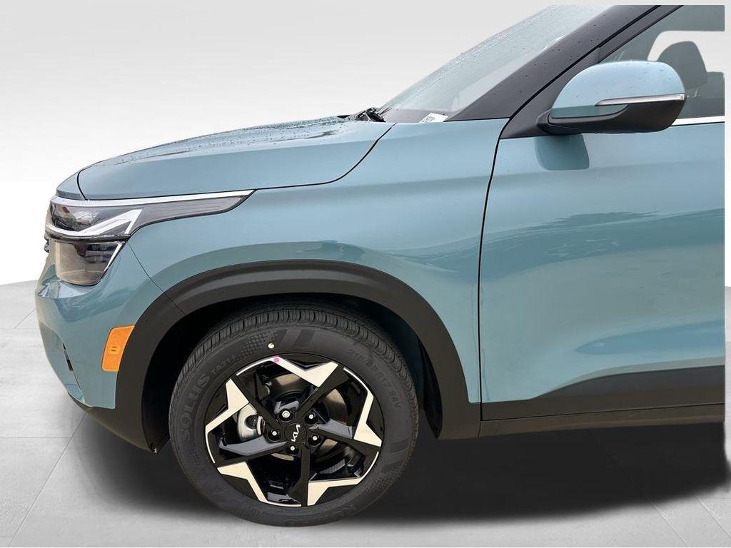 new 2026 Kia Seltos car, priced at $26,478