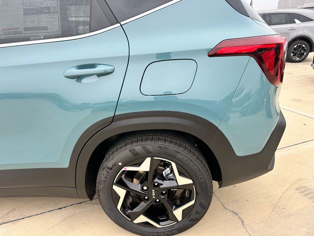 new 2026 Kia Seltos car, priced at $26,478